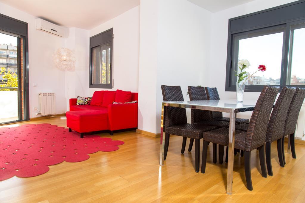 New & Sunny Apartment Barcelona Kültér fotó